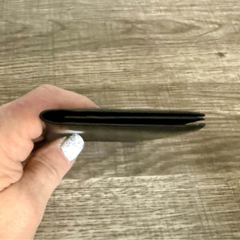 Black Leather Slim Card Holder - Picture 6 of 10